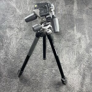 Manfrotto 290 MT294A3 Aluminum Tripod w/ 804RC2 3-Way Pan Tilt Head & Bag Italy
